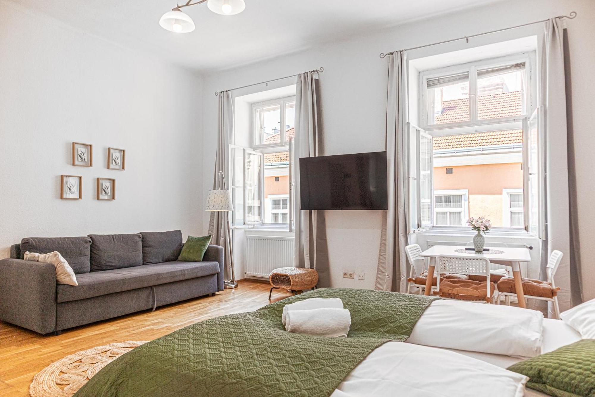 Stylish Multi Perfect For Group Apartment *