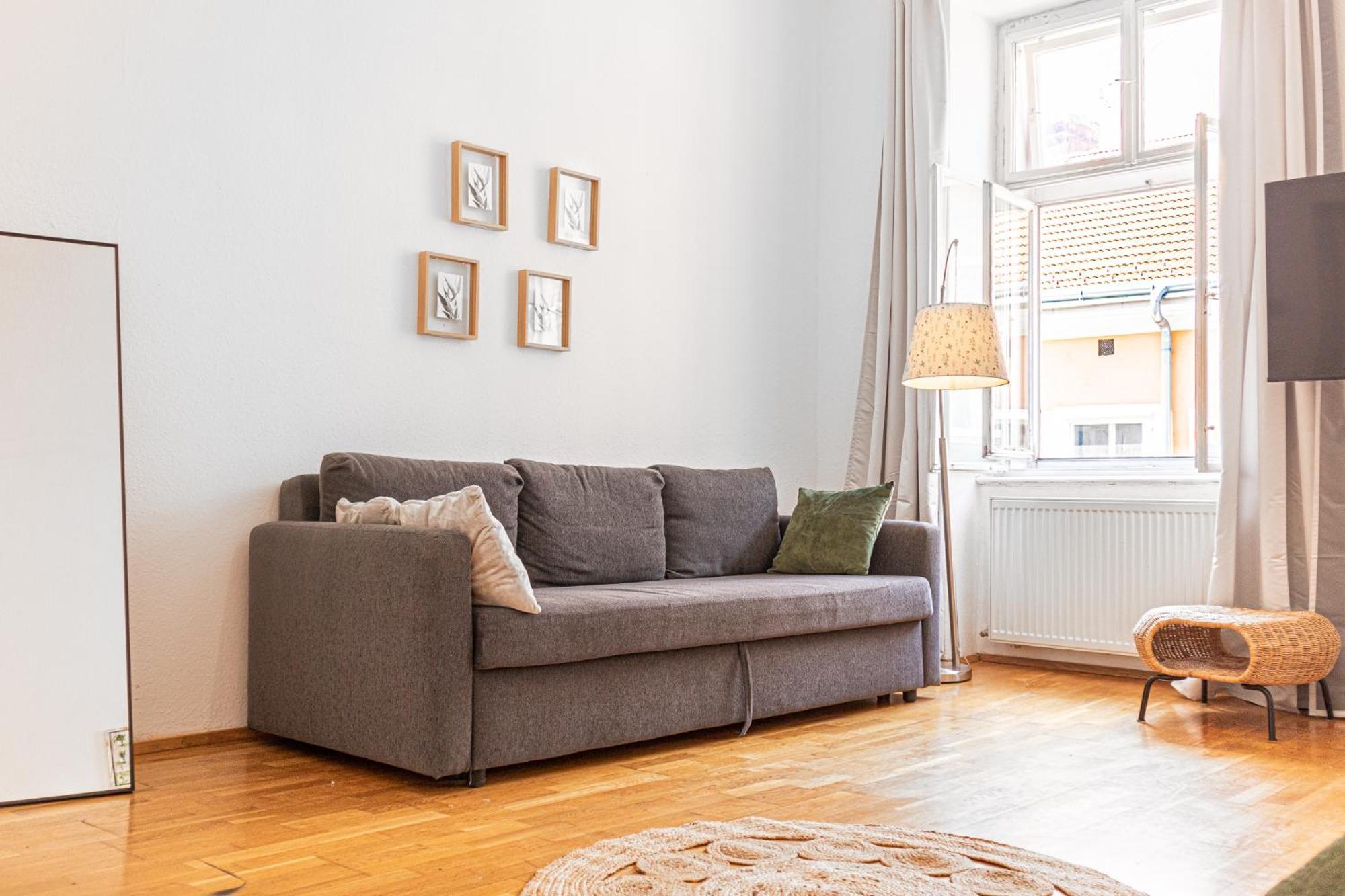 Apartment Stylish Multi Perfect For Group
