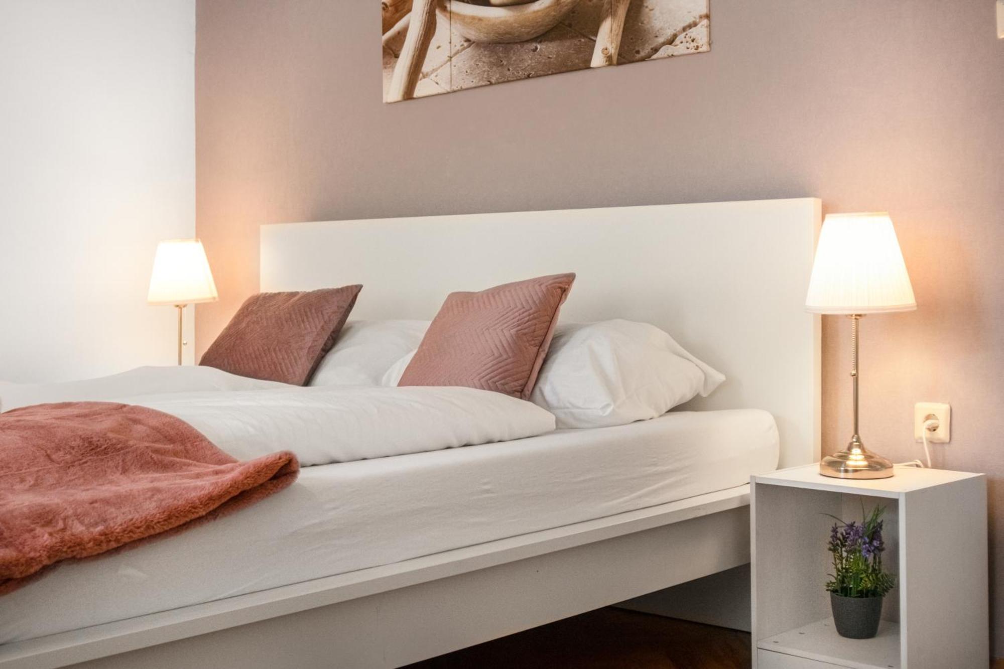 Stylish Multi Perfect For Group * Wien