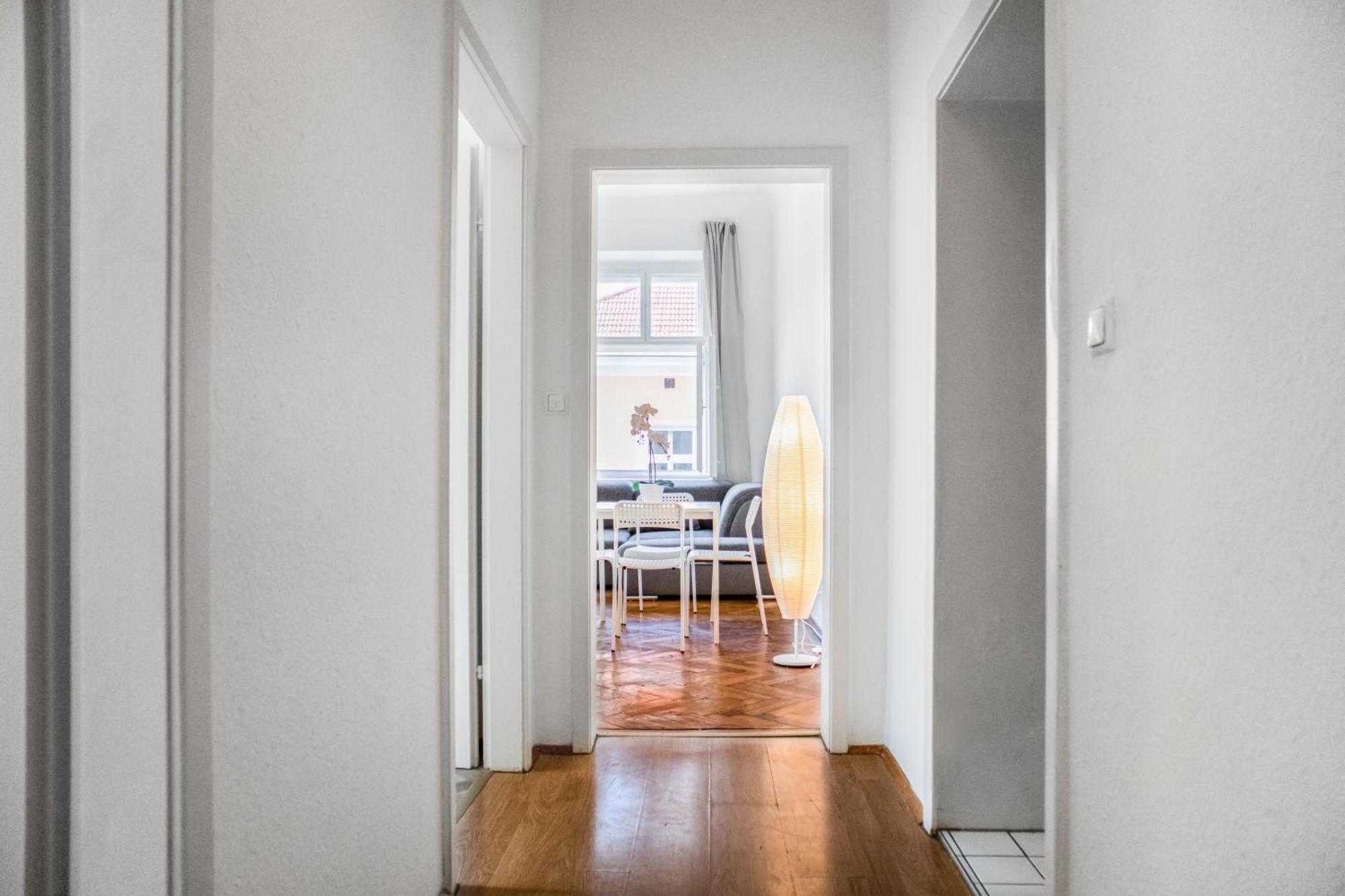 Apartment Stylish Multi Perfect For Group
